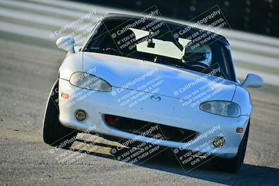 media/Nov-02-2025-Speed Ventures (Sun) [[c948a89870]]/Black/Session 4/